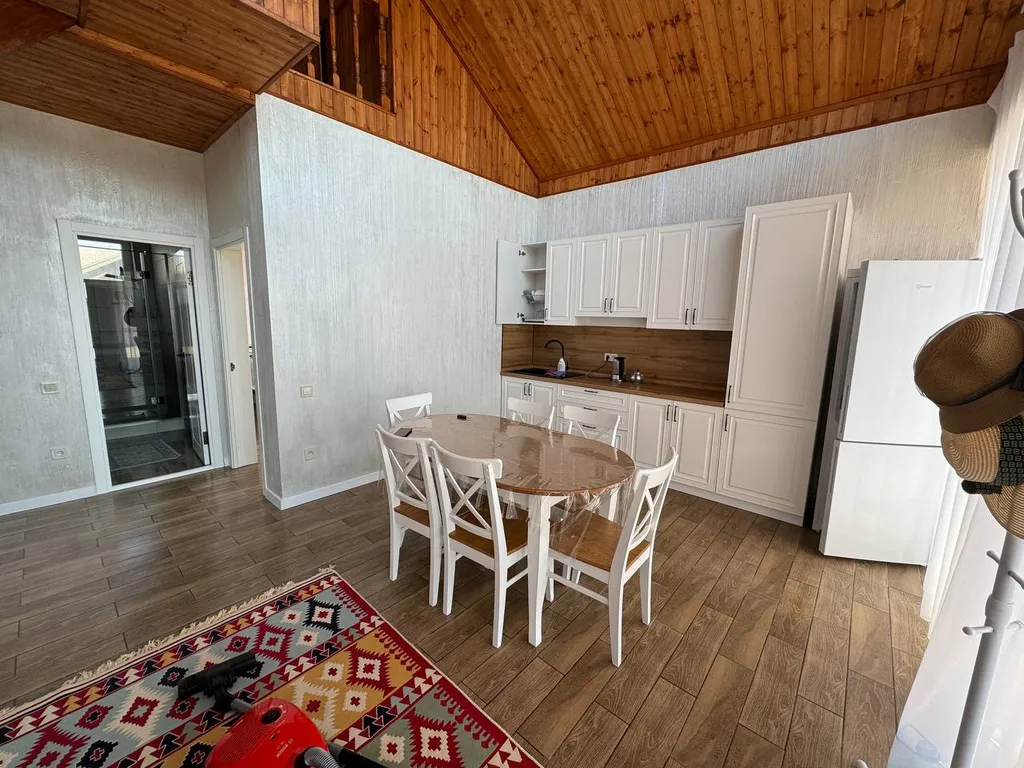 Дом коттедж на берегу Каспийского моря