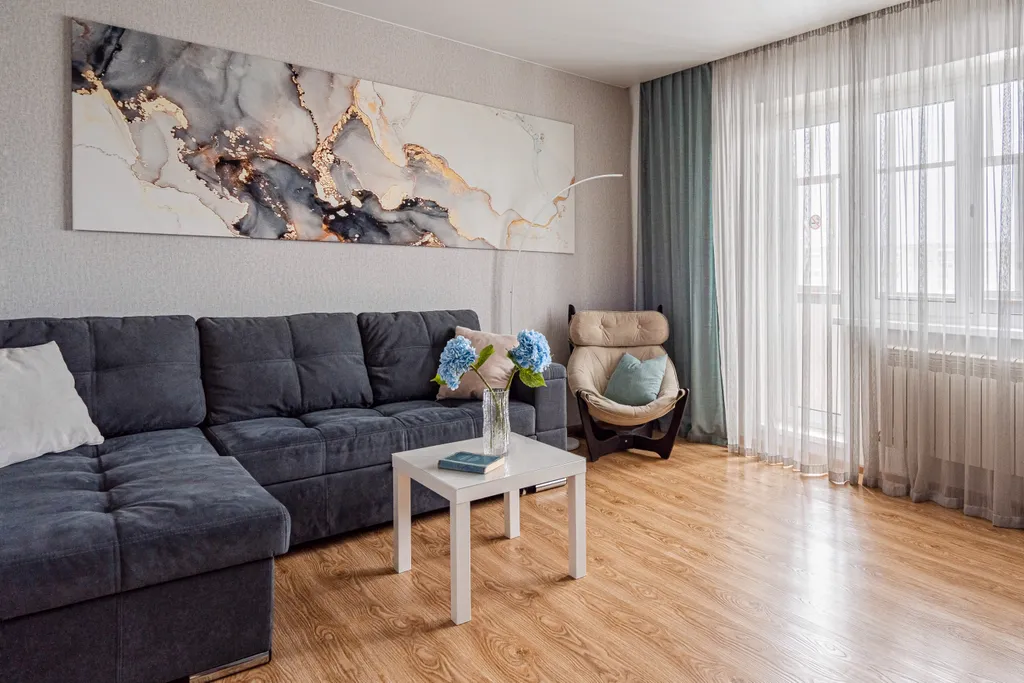 Современная двухкомнатная квартира в микрорайоне ГГМ напротив ТЦ Лента — аренда посуточно в Нижний Тагил