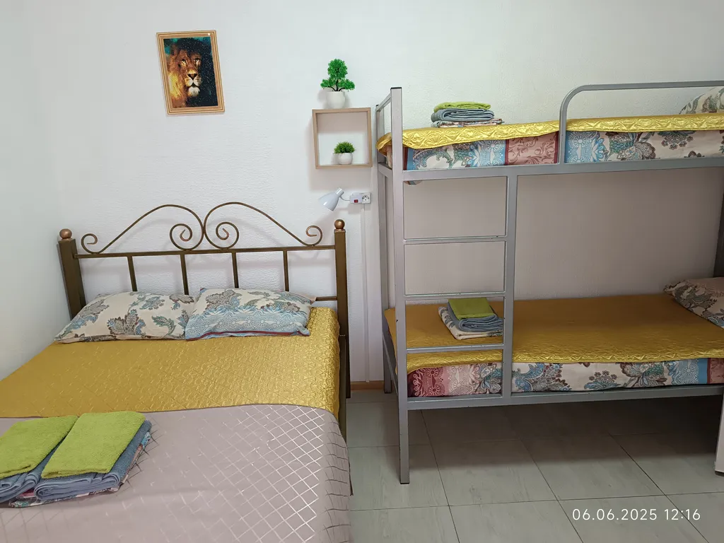 Квартира Номер с общей кухней и общим двором — аренда посуточно в Должанская