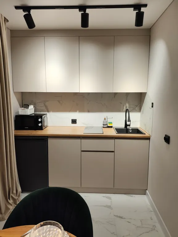 NATALI Aparts Дизайнерская евро 2-комнатная в центре города