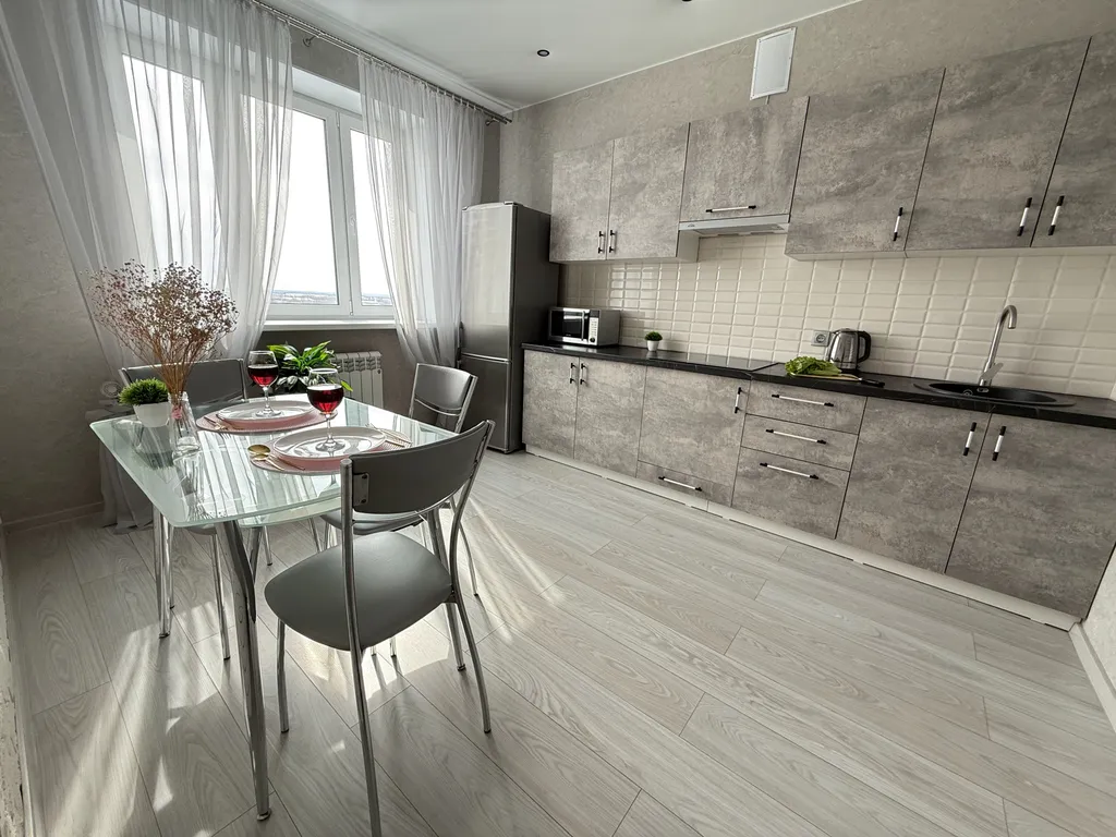 Апартаменты на Парижке