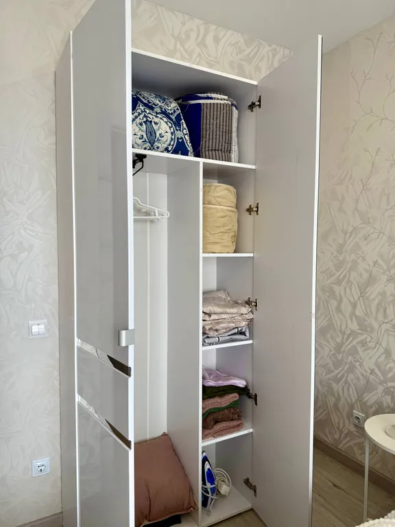 Евродвушка в центре города с красивом видом из окна