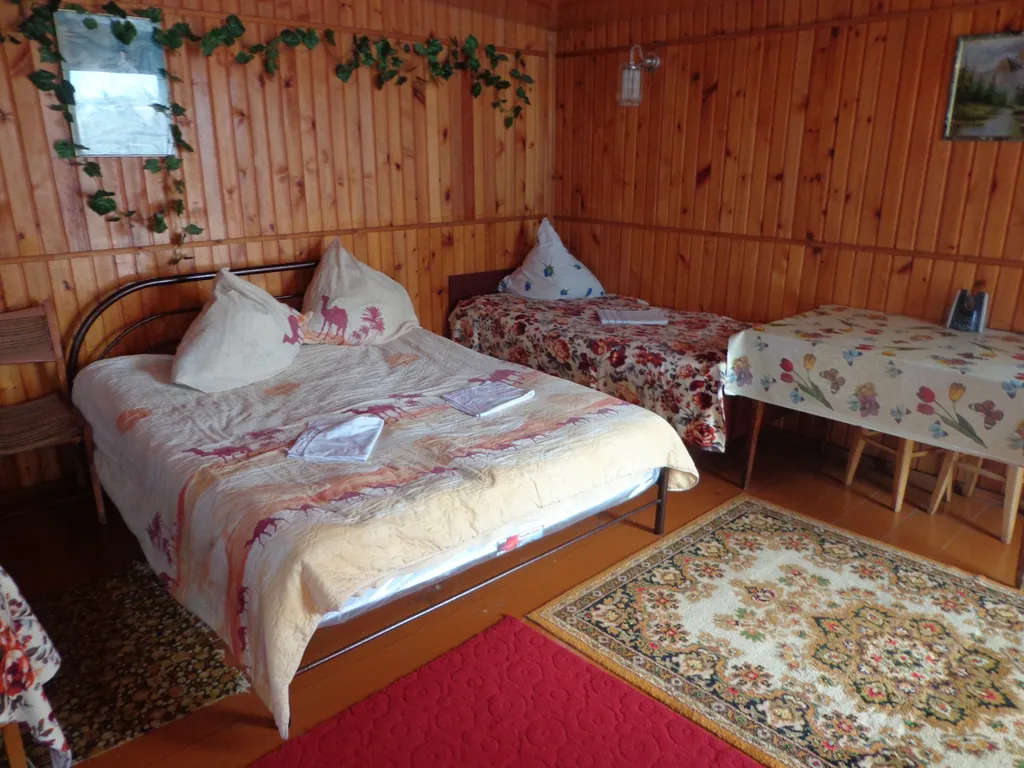 Квартира Отдельная комната на втором этаже — аренда посуточно в Ейск