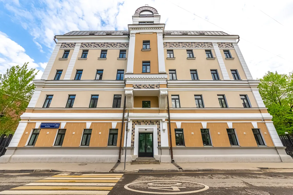 Эксклюзивная квартира-мансарда на Пресне