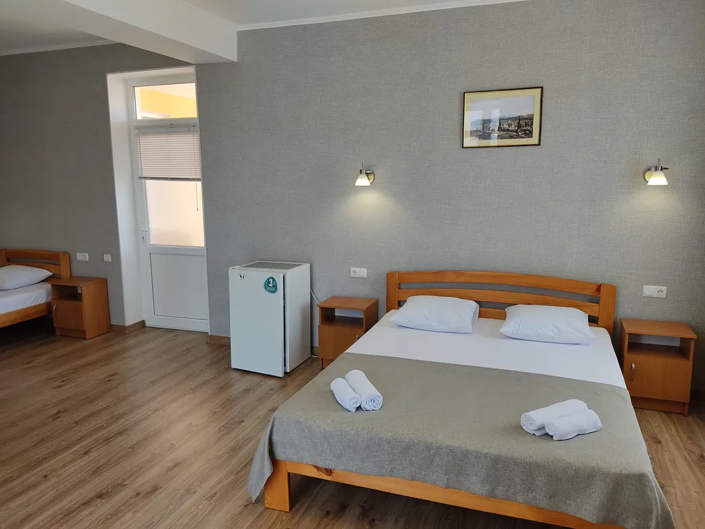 Стандартный трёхместный номер