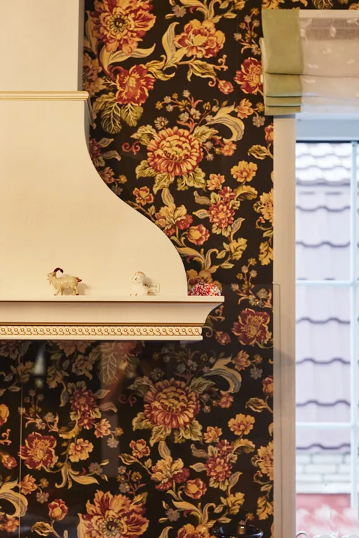 Уютный светлый дом в окружении природы