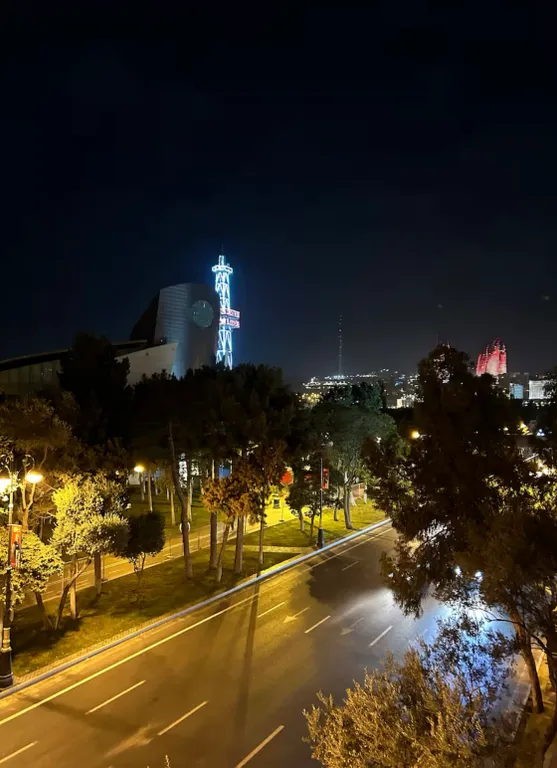 Квартира у берега Каспия, с новым ремонтом, две просторные комнаты