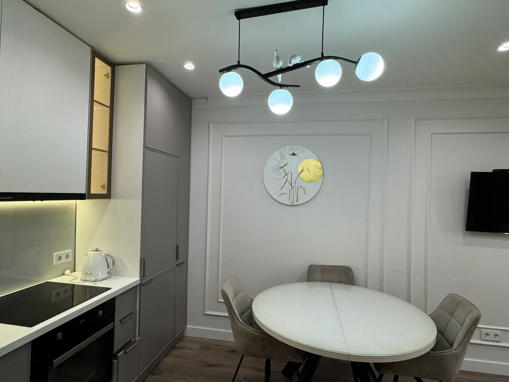 Квартира Евро 2ка в золотом квадрате Левого берега. В безопасном районе города — аренда посуточно в Астана (Нур-Султан)