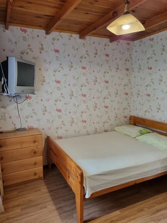 Двухкомнатные апартаменты с отдельным входом и двором