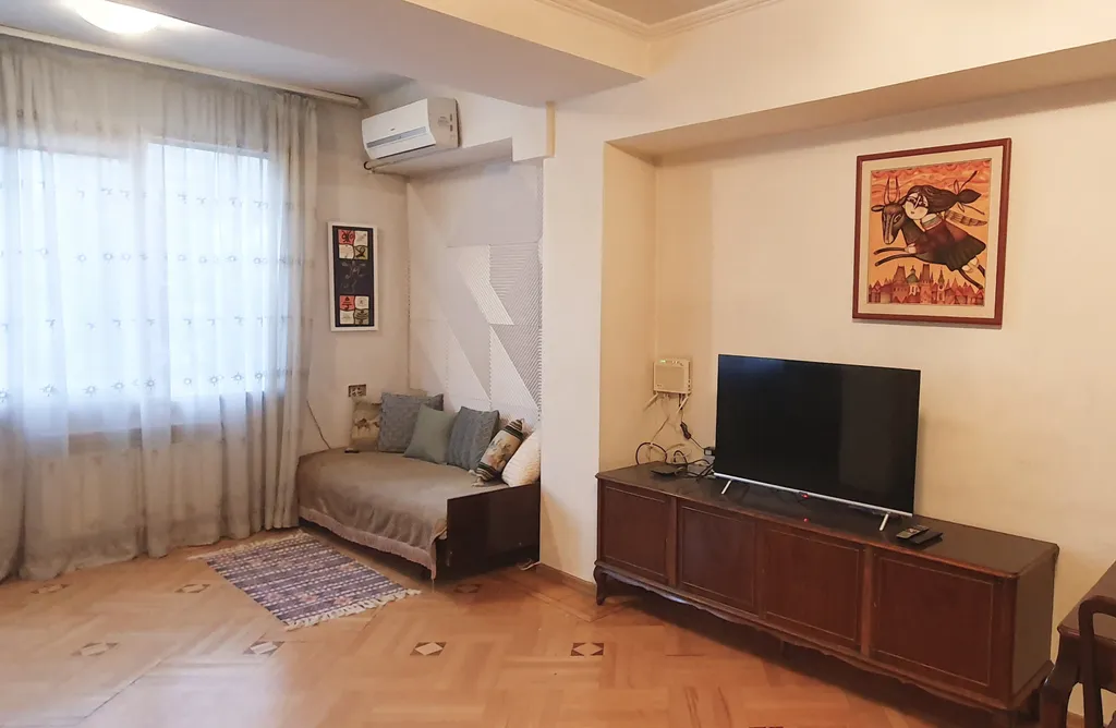 Уютная просторная квартира в самом сердце Еревана