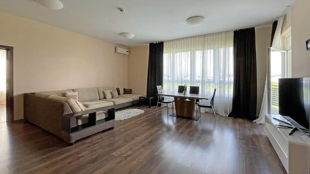 3-комнатный пентхаус с видом на природный парк