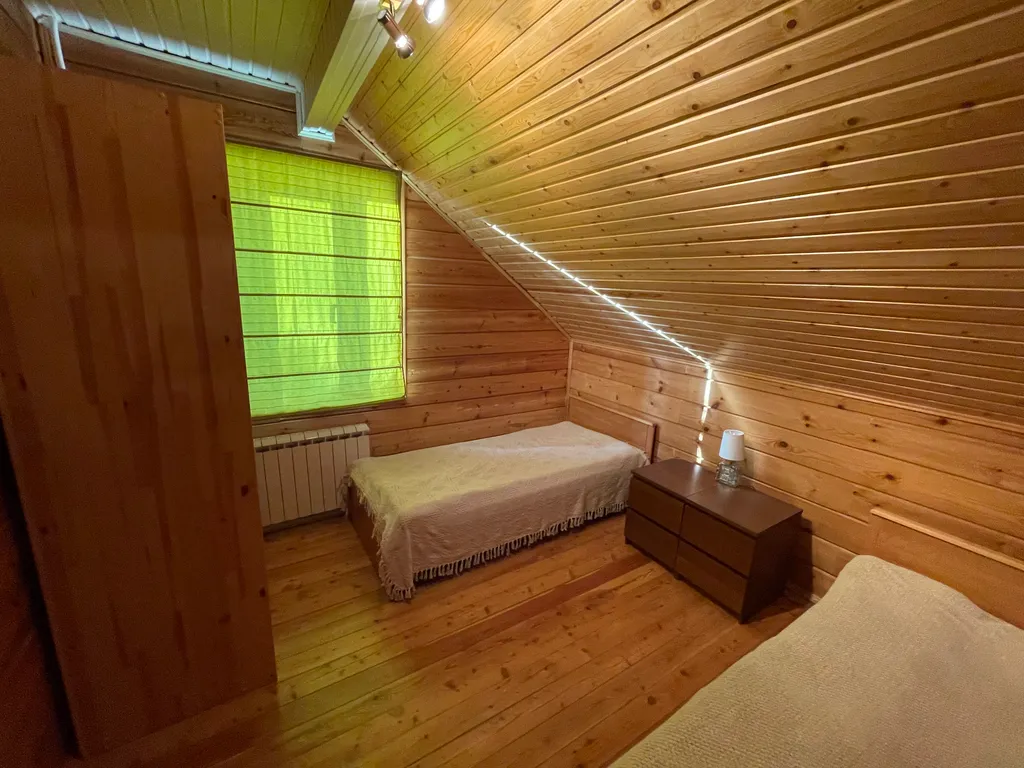 Коттедж на компанию