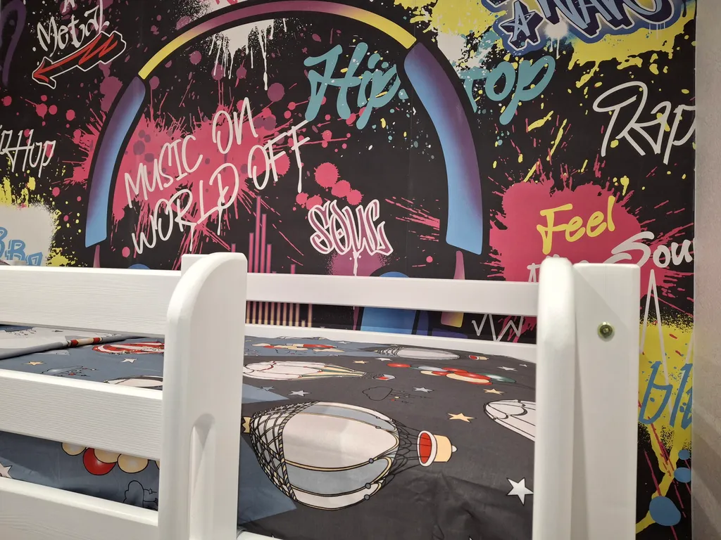 Семейный двухкомнатный люкс с балконом 15