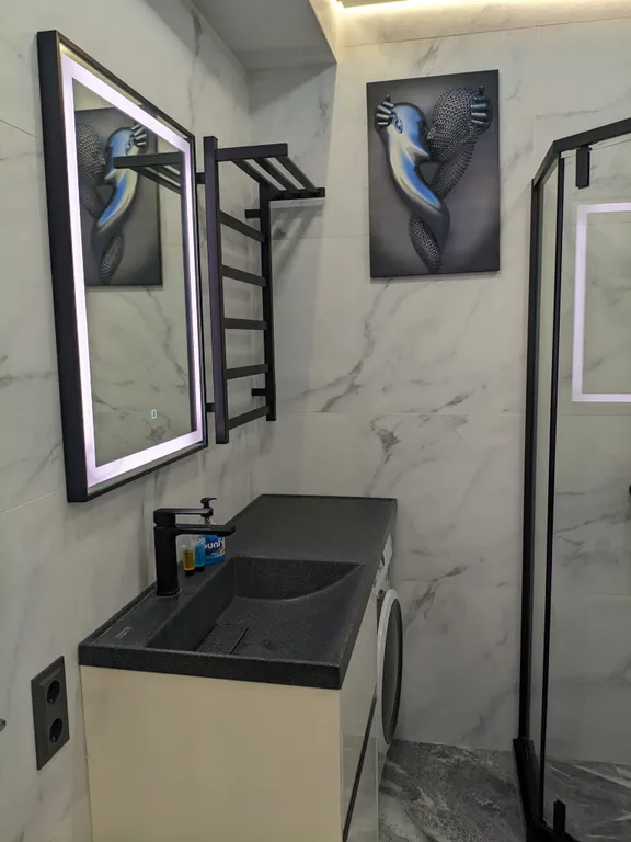 Квартира с отдельной спальней с лучшим видом на море и стадион