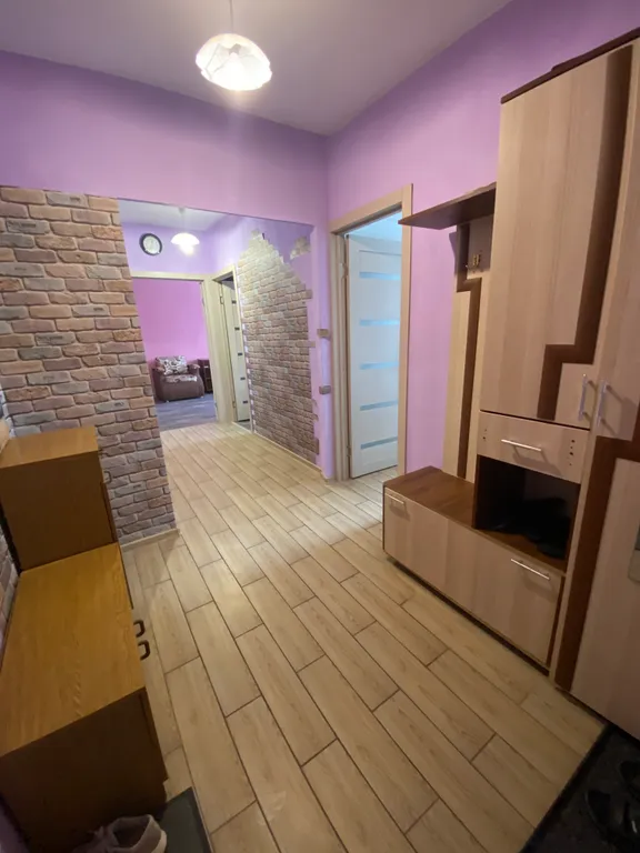 4 комнатная квартира в центре города — аренда посуточно в Валуйки