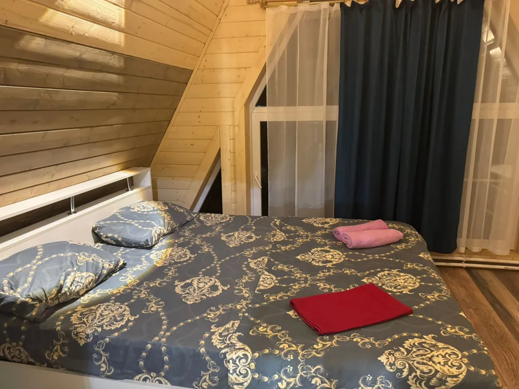 Уютный домик на базе отдыха глэмпинге "Салтыыковские бани - Мира пара"