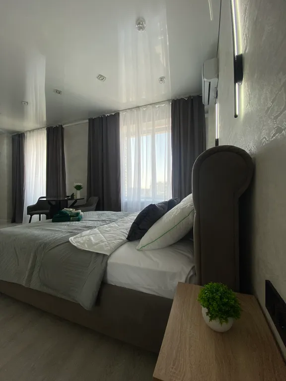 Новая уютная студия в развитом районе с кондиционером