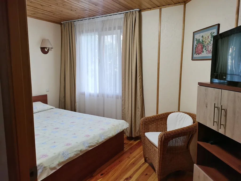 Дом возле Форосского парка