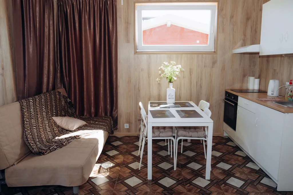 Уютный дом с террасой