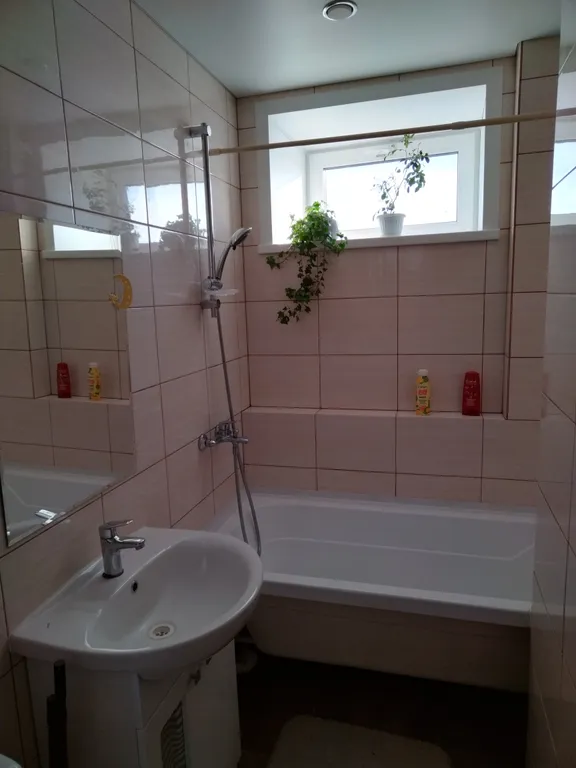 Уютная студия на Ленина 195а, с красивым видом из окна