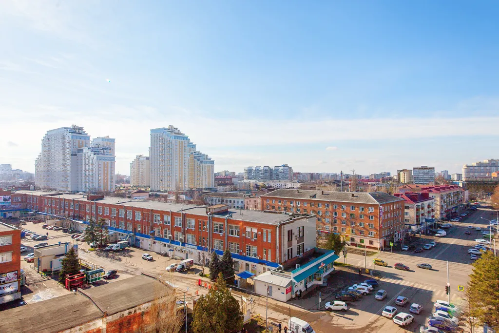 Квартира Квартира Стильная однушка в центре с чудесным видом на город — Краснодар