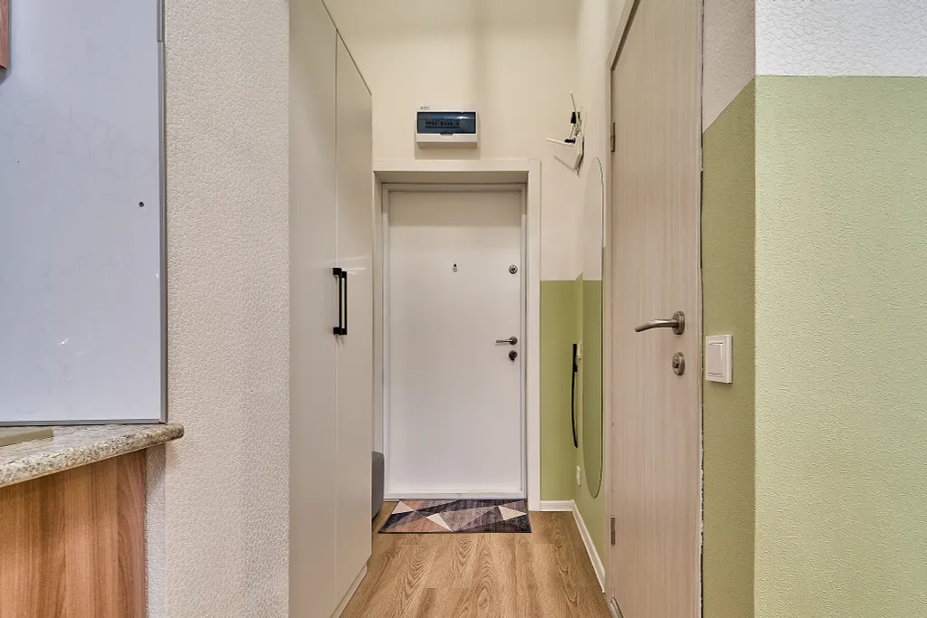 Евротрешка с потолками высотой 3,7 м