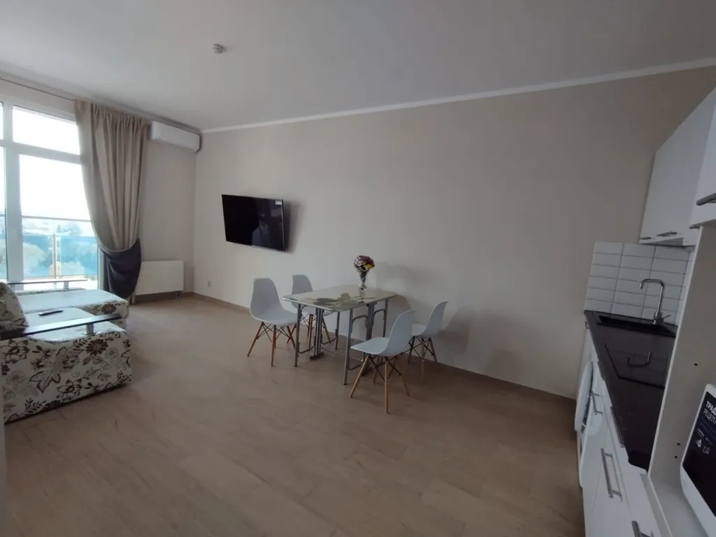 Видовая квартира в уникальном доме на пляже