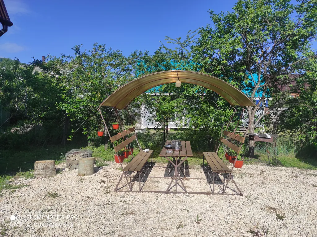 Домик двухэтажный