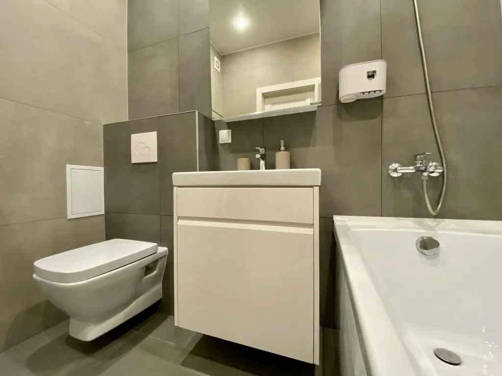 Квартира Апартаменты Ландыш на Московском тракте, до аэропорта 15 минут — Тюмень