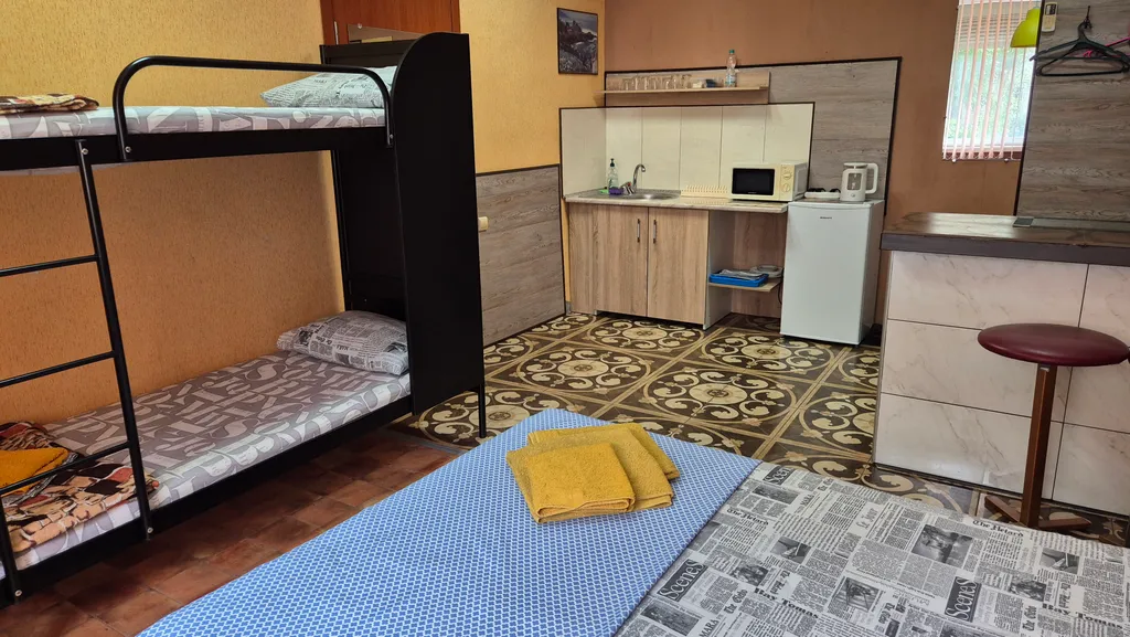 4-местная студия с кухонным уголком и своим санузлом