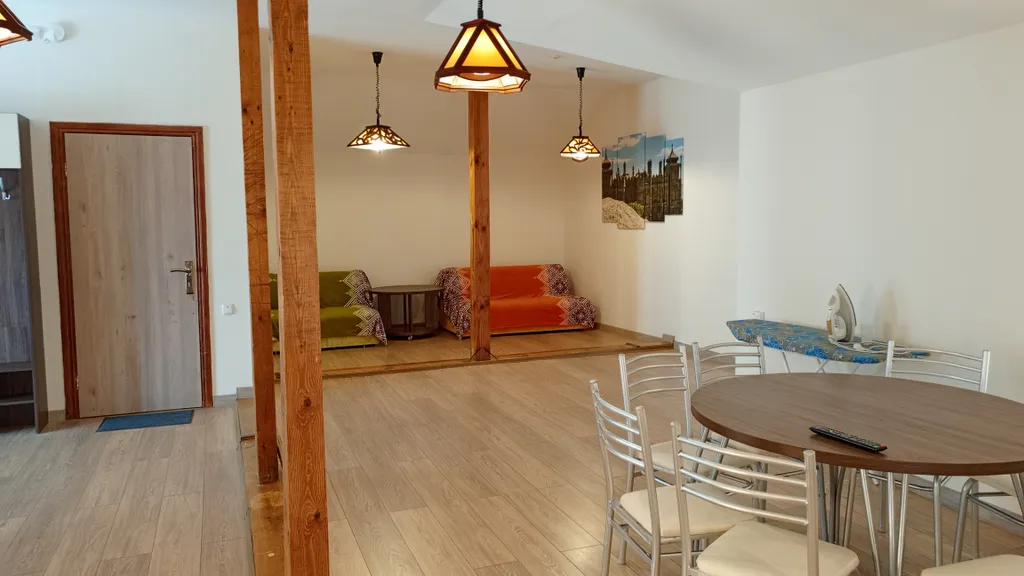 Трёхкомнатная квартира с панорамным видом на море и горы