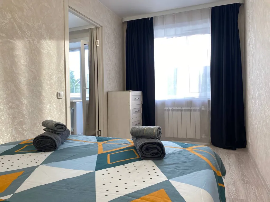 Солнечная двушка с новым ремонтом рядом с театром Чехова