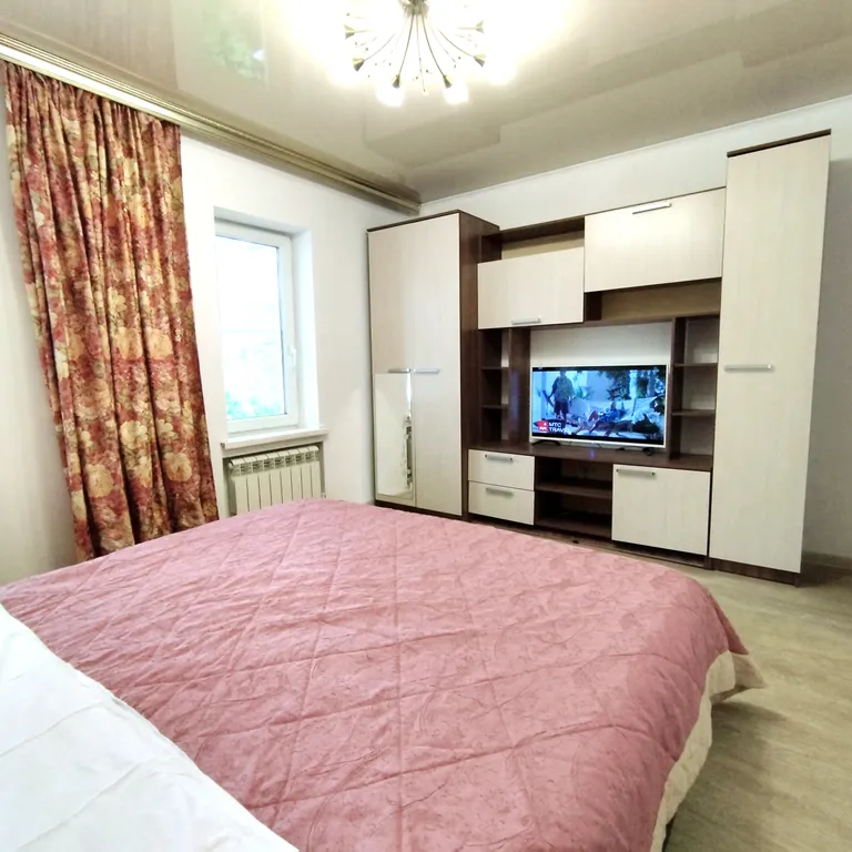 Коттедж Дом в центре города, в 15 минутах пешком до моря — Новороссийск