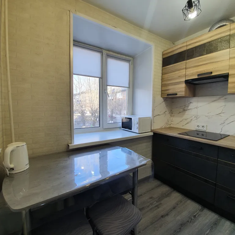 Уютная 2-комнатная квартира с раздельными спальнями в центре города