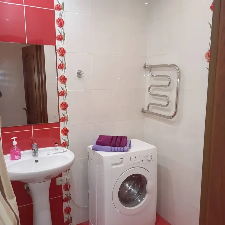 Квартира 2-комнатная Квартира — Красноярск