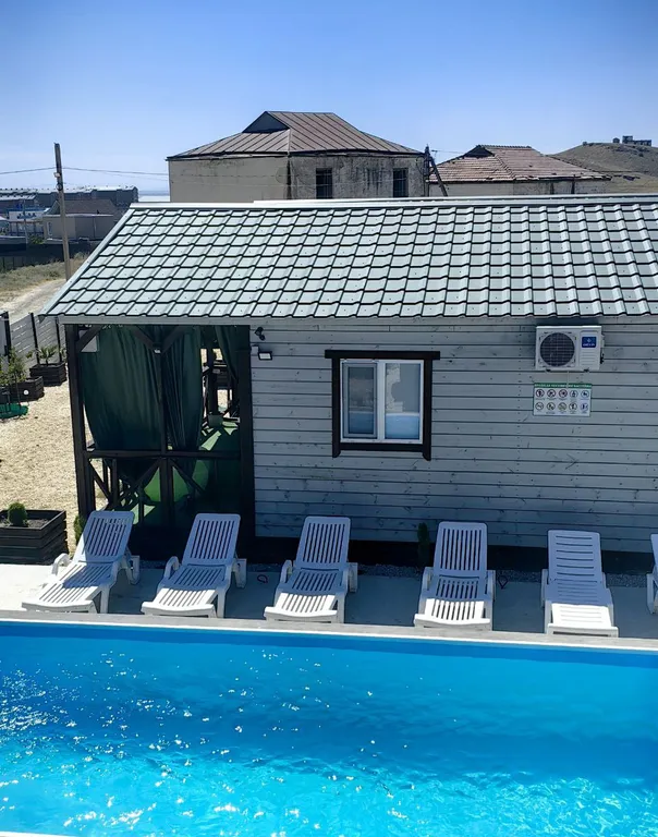 Уютный домик с видом на море