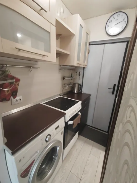 Студия рядом авторынок Зелёный угол