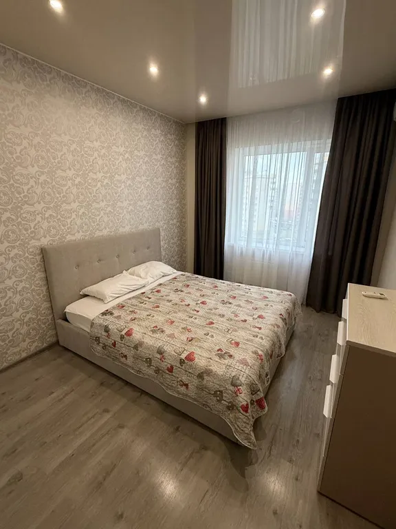 Двухкомнатная уютная большая квартира в районе с развитой инфраструктурой — аренда посуточно в Родина