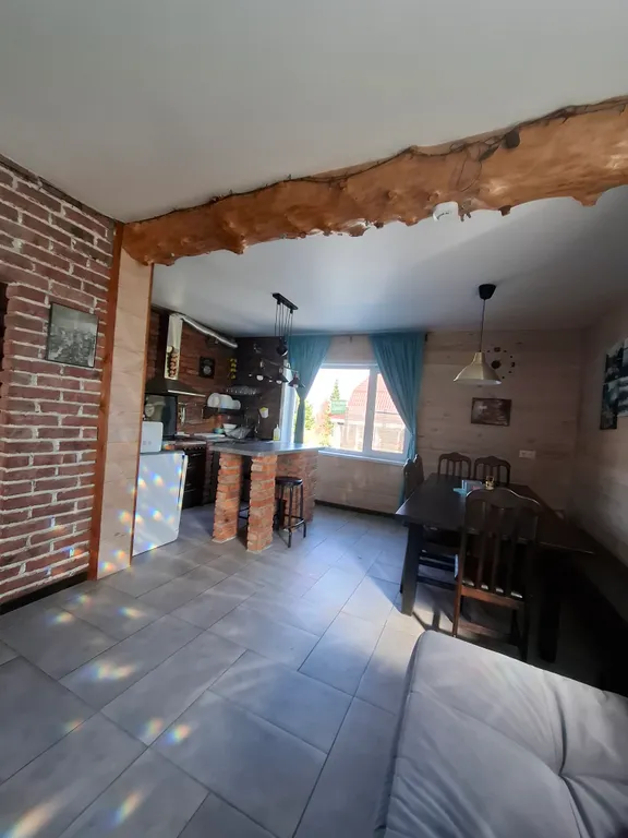 Уютный дом с видом на горы