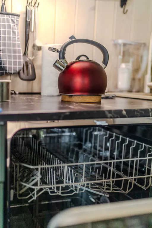 Дом-студия с панорамной стеной на залив Мусталанлахти