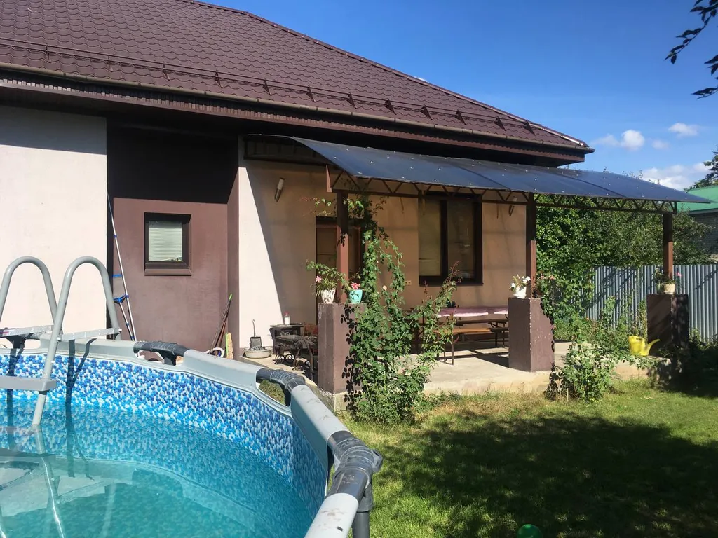 Коттедж Загородный дом рядом с озером — аренда посуточно в Самара