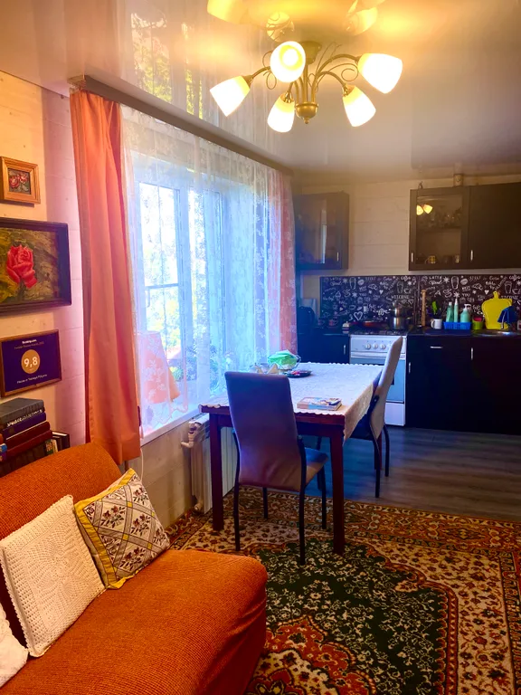 Уютный домик с видом на музей