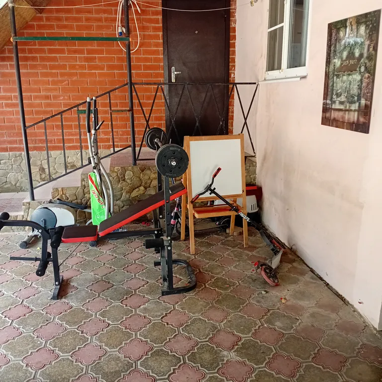 2 комнатный номер со своей кухней, кондиционером, телевизором, душем