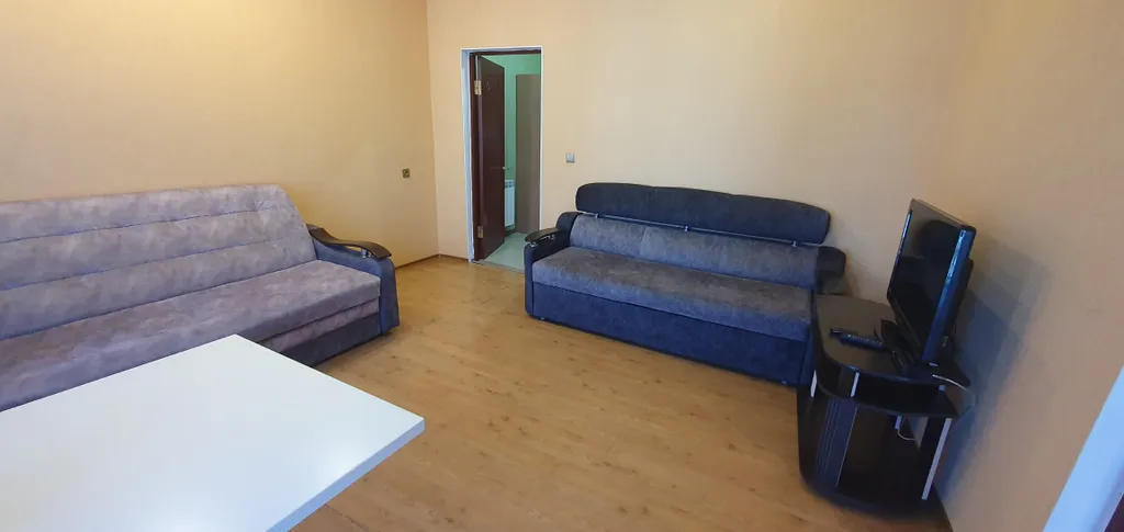 Квартира Люкс 10 двухкомнатный номер с балконом — Лабинск