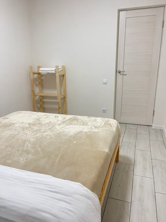 Новый дом в Геше на 1 линии по дороге на сектор Б