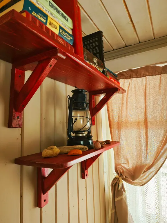 Вишнёвый домик в Махре