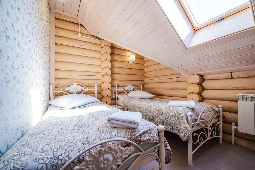 Уютные апартаменты 80 м² c 3-мя спальнями и камином в деревянном доме