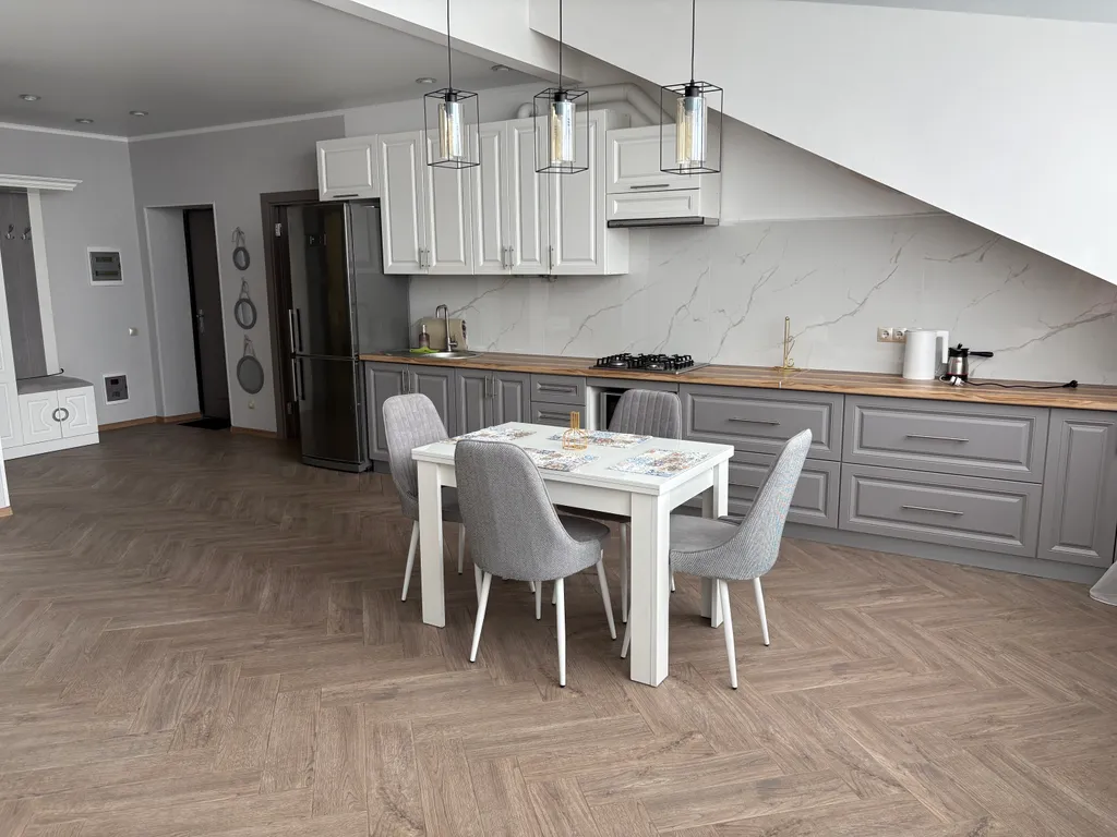 Квартира с видом на горы Кавказского хребта