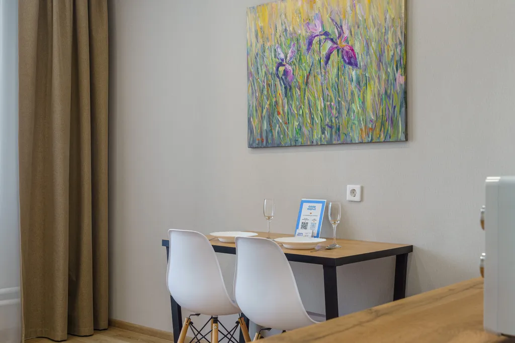 Good Night на Войкова 47