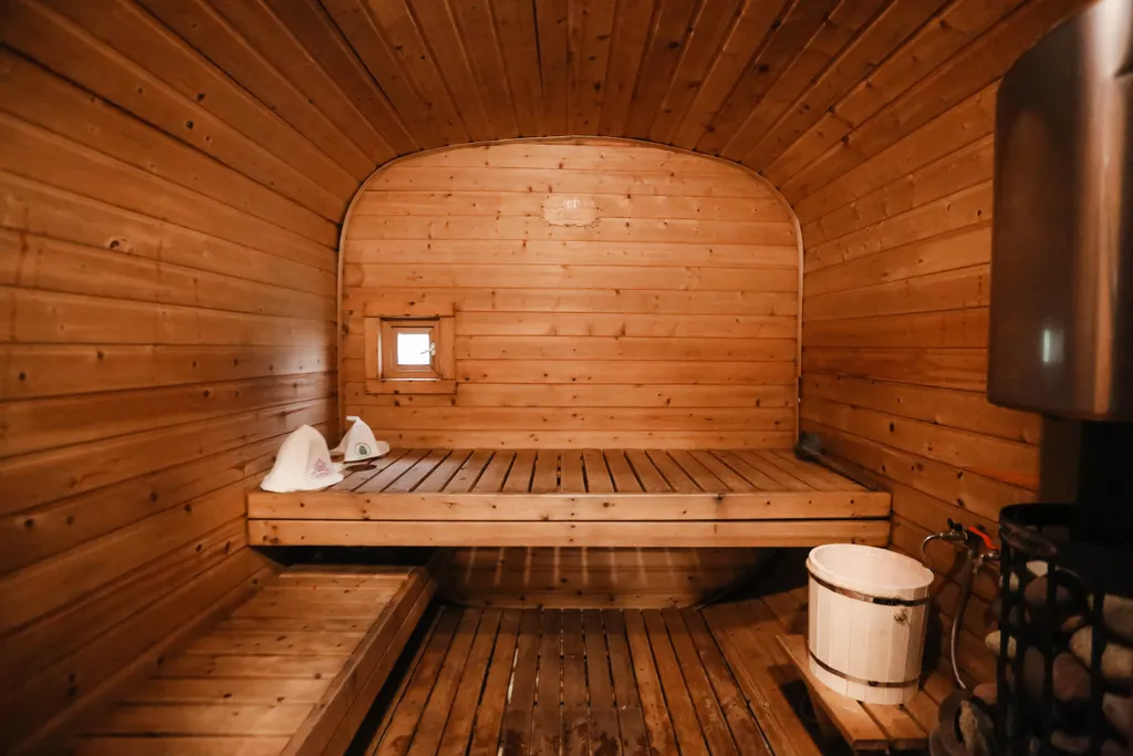 Дом с баней и чаном на дровах в 3-х км от Тюмени